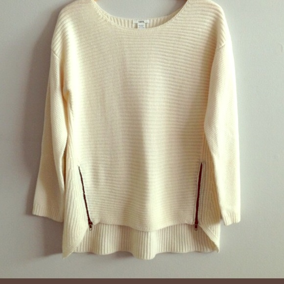 Bar III Elegant Cream Sweater w Zipper - Picture 1 of 8